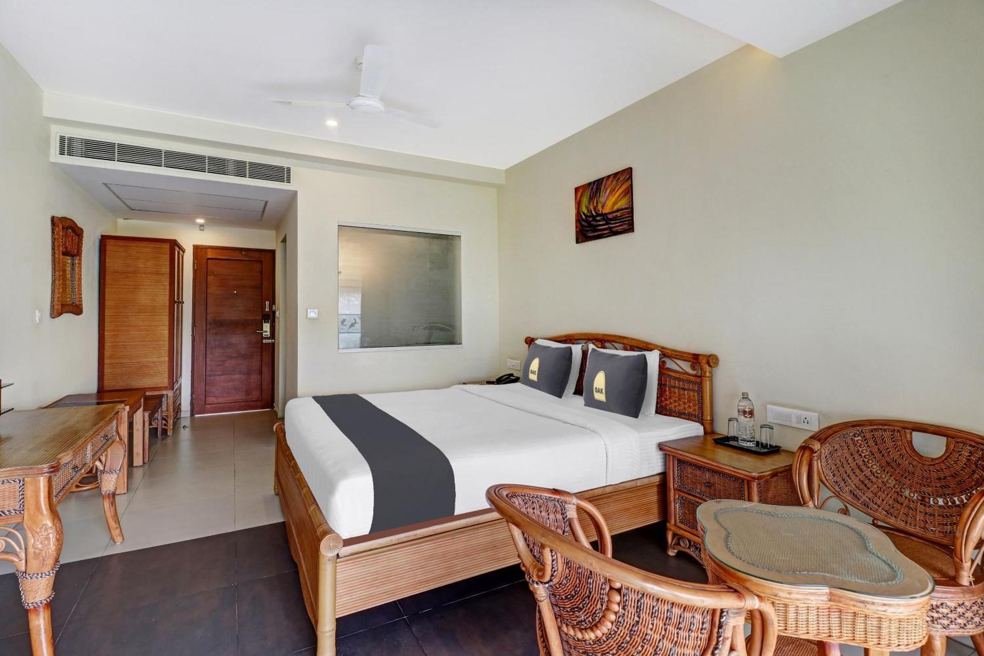 Townhouse Oak Edassery'S Sealine Villa Stay Kochi Extérieur photo