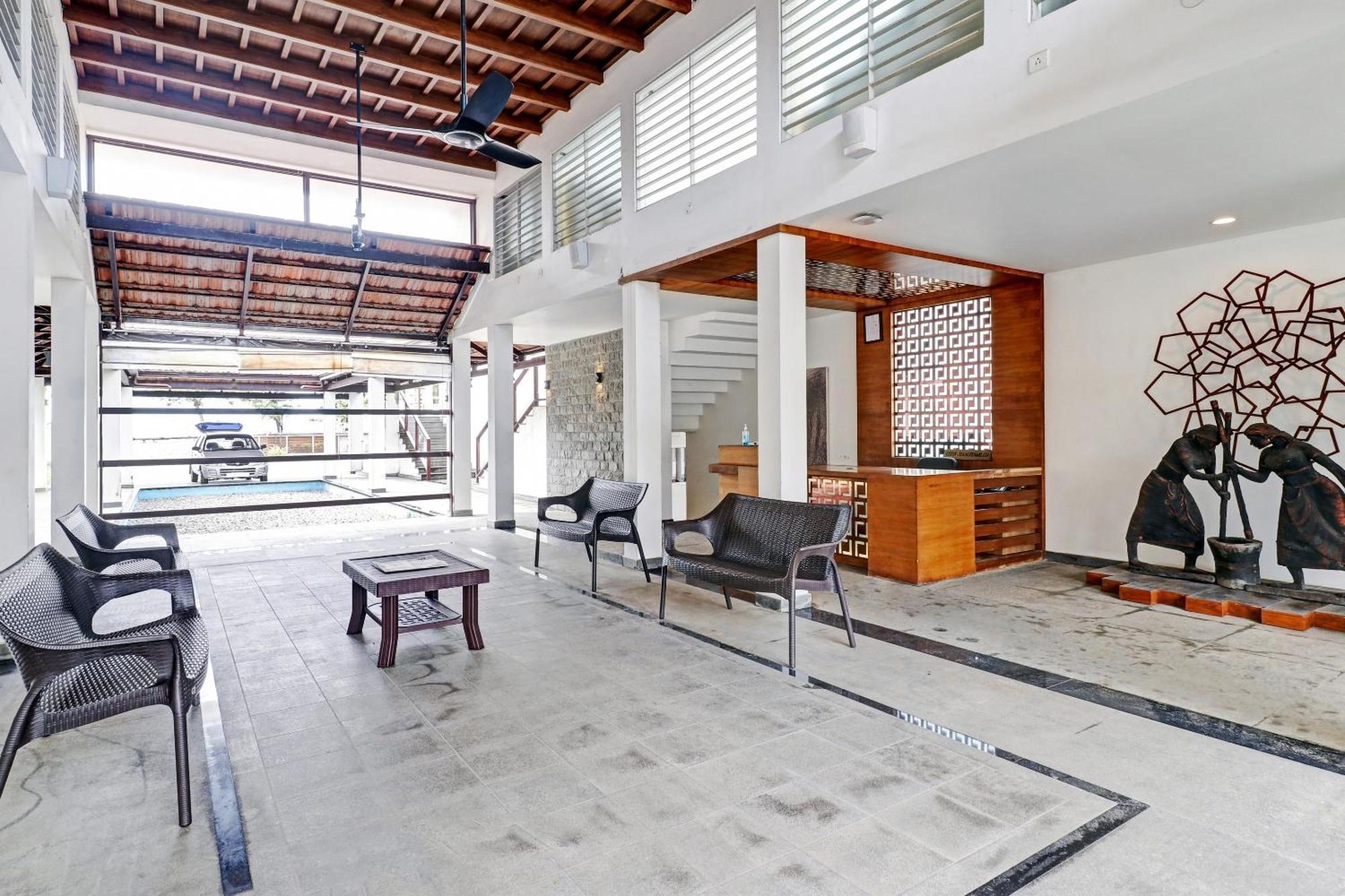 Townhouse Oak Edassery'S Sealine Villa Stay Kochi Extérieur photo