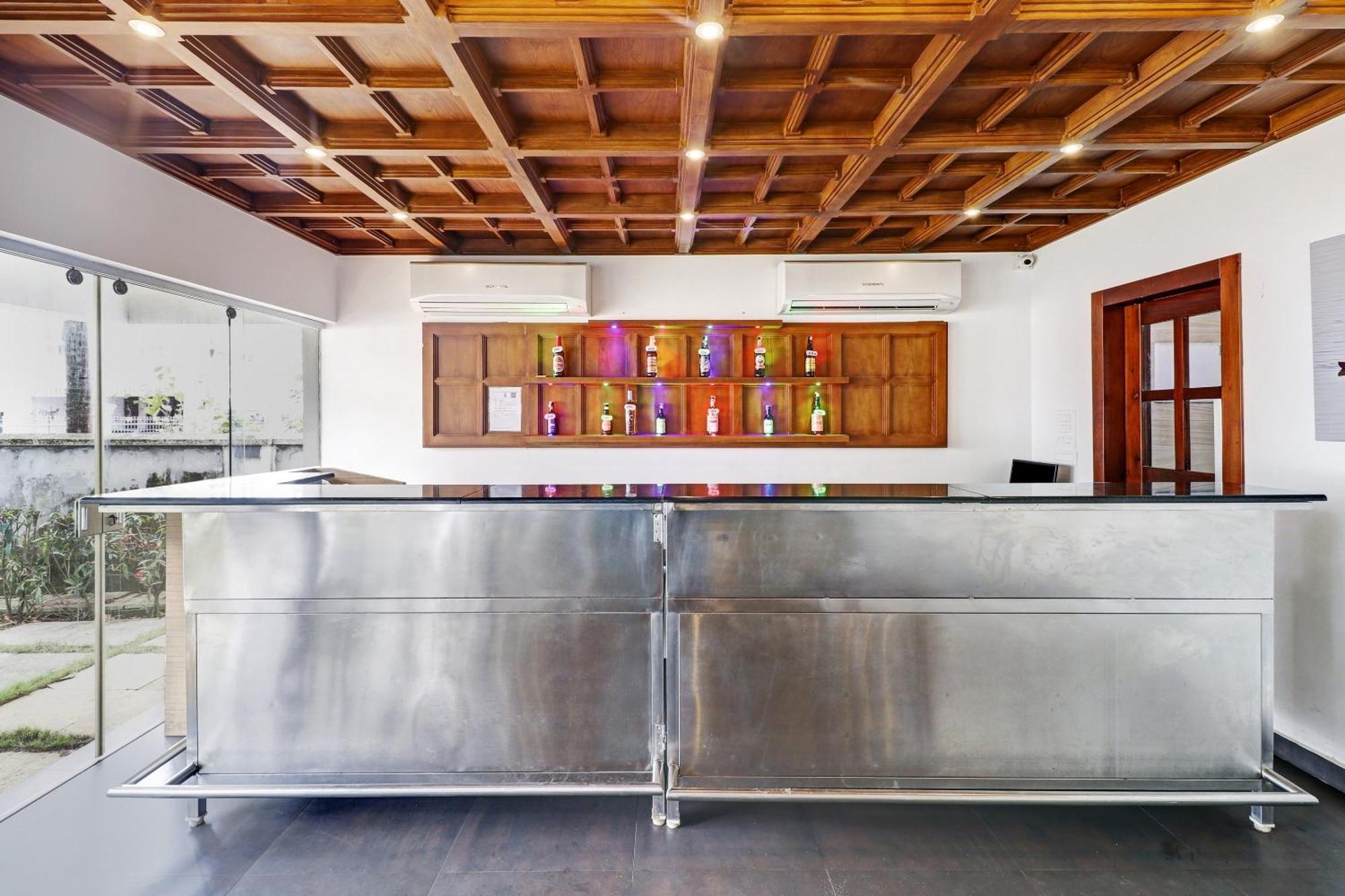 Townhouse Oak Edassery'S Sealine Villa Stay Kochi Extérieur photo
