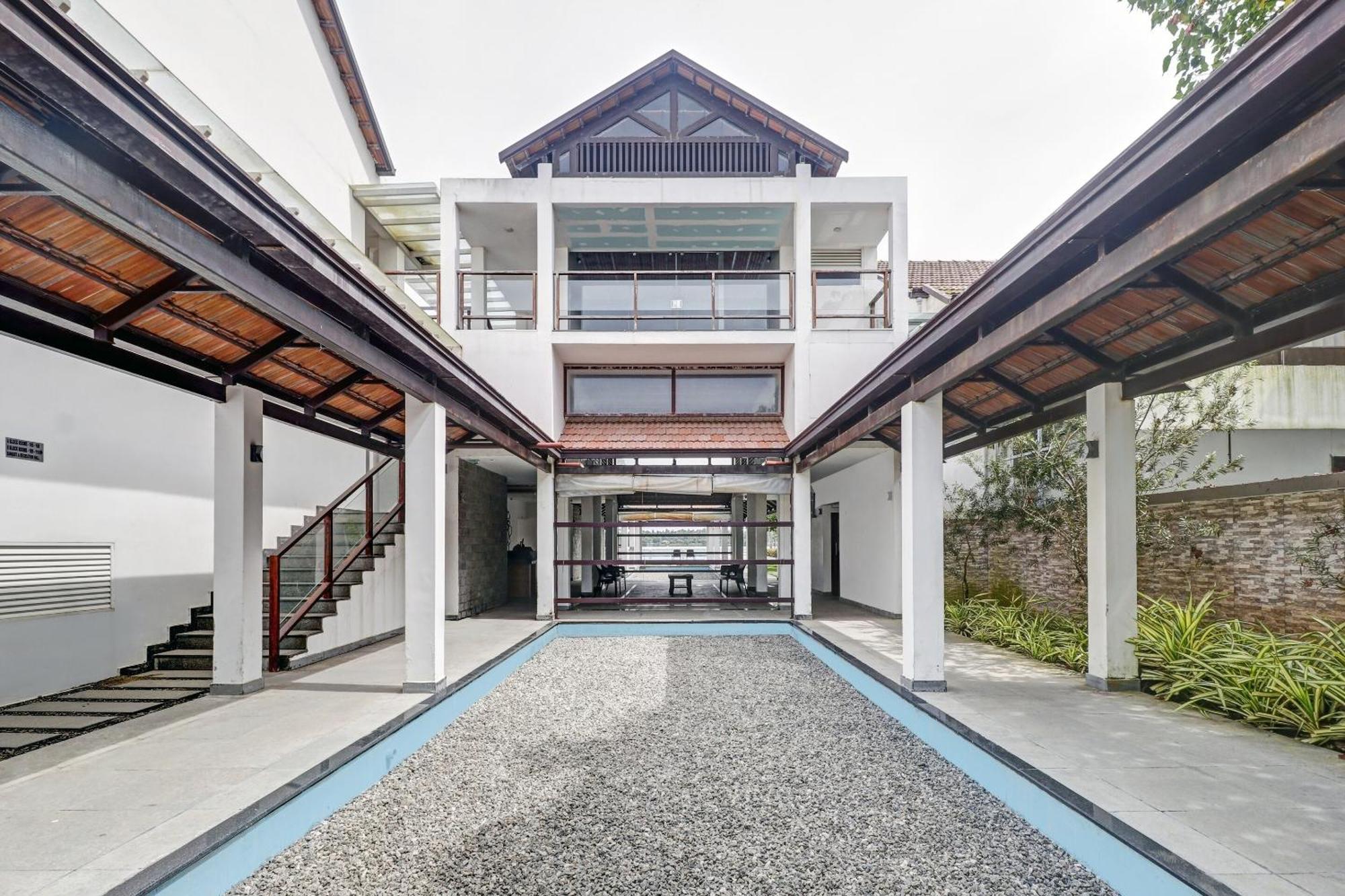 Townhouse Oak Edassery'S Sealine Villa Stay Kochi Extérieur photo