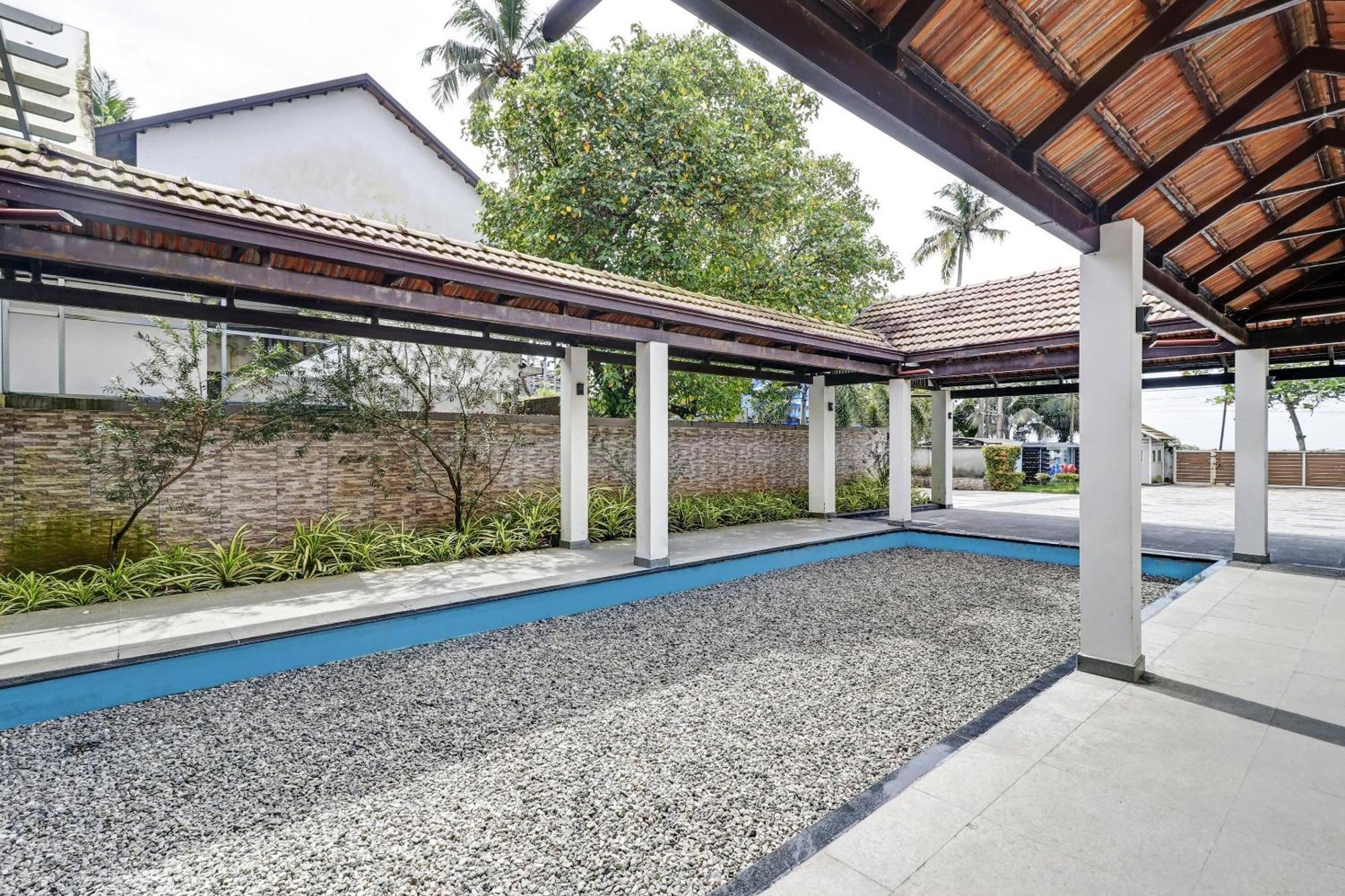 Townhouse Oak Edassery'S Sealine Villa Stay Kochi Extérieur photo